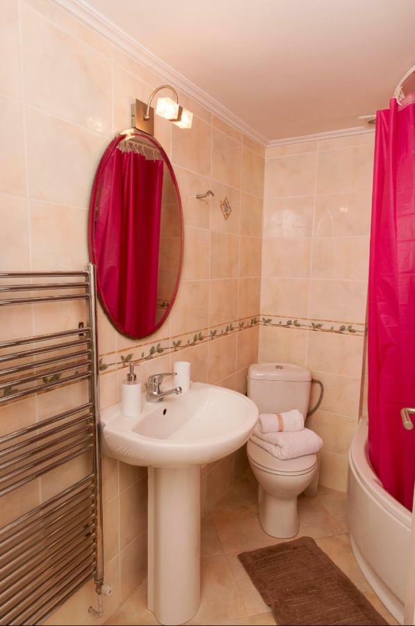 Relaxing Appt. Into The Heart Of Historical Center Apartamento Calamata Exterior foto